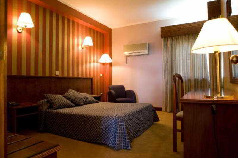 Hotel Montemuro Castro Daire Exterior foto