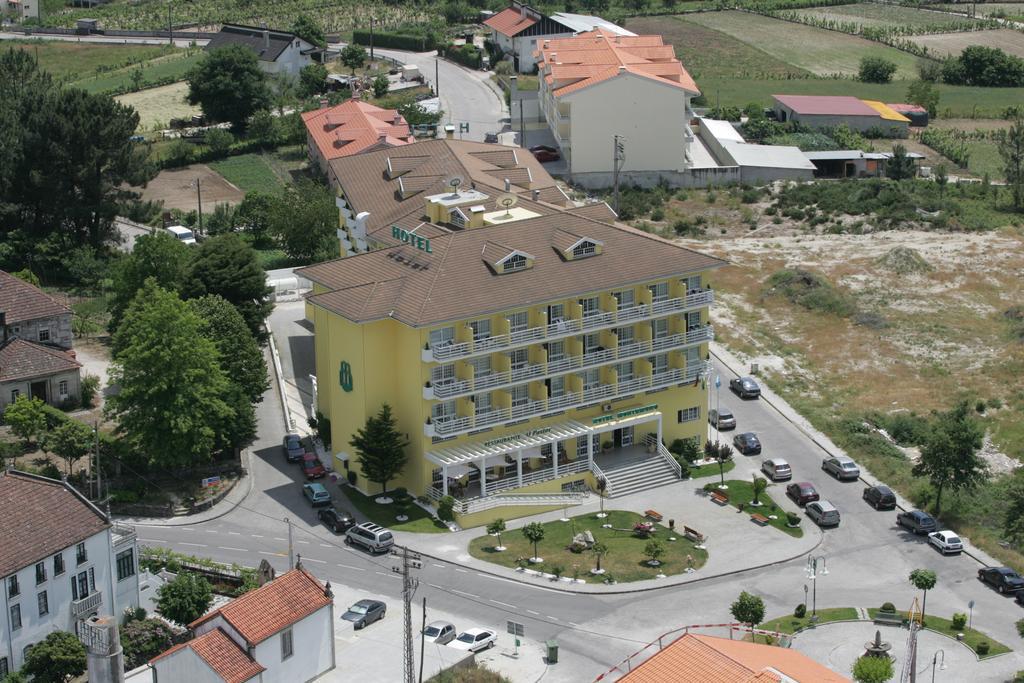 Hotel Montemuro Castro Daire Exterior foto